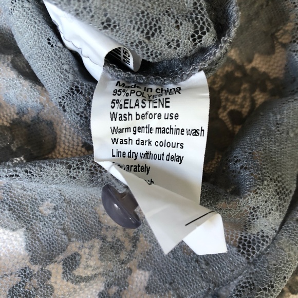 Sheer floral lace blouse top grey cap flutter sleeves ruffles Avocado 12 NWT - Picture 6 of 7